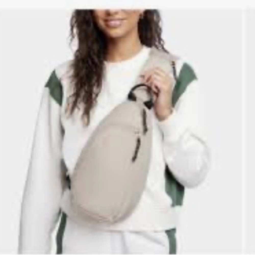PUMA EVERCAT Myriad Women's Slingback Bag OS, Light Beige